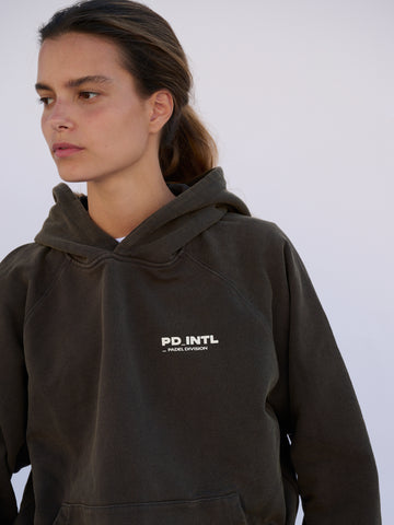 HEAVYWEIGHT POST GAME HOODIE (ACID BROWN )